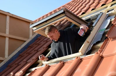 Pose de fenêtres de toit Velux à Rhodes
